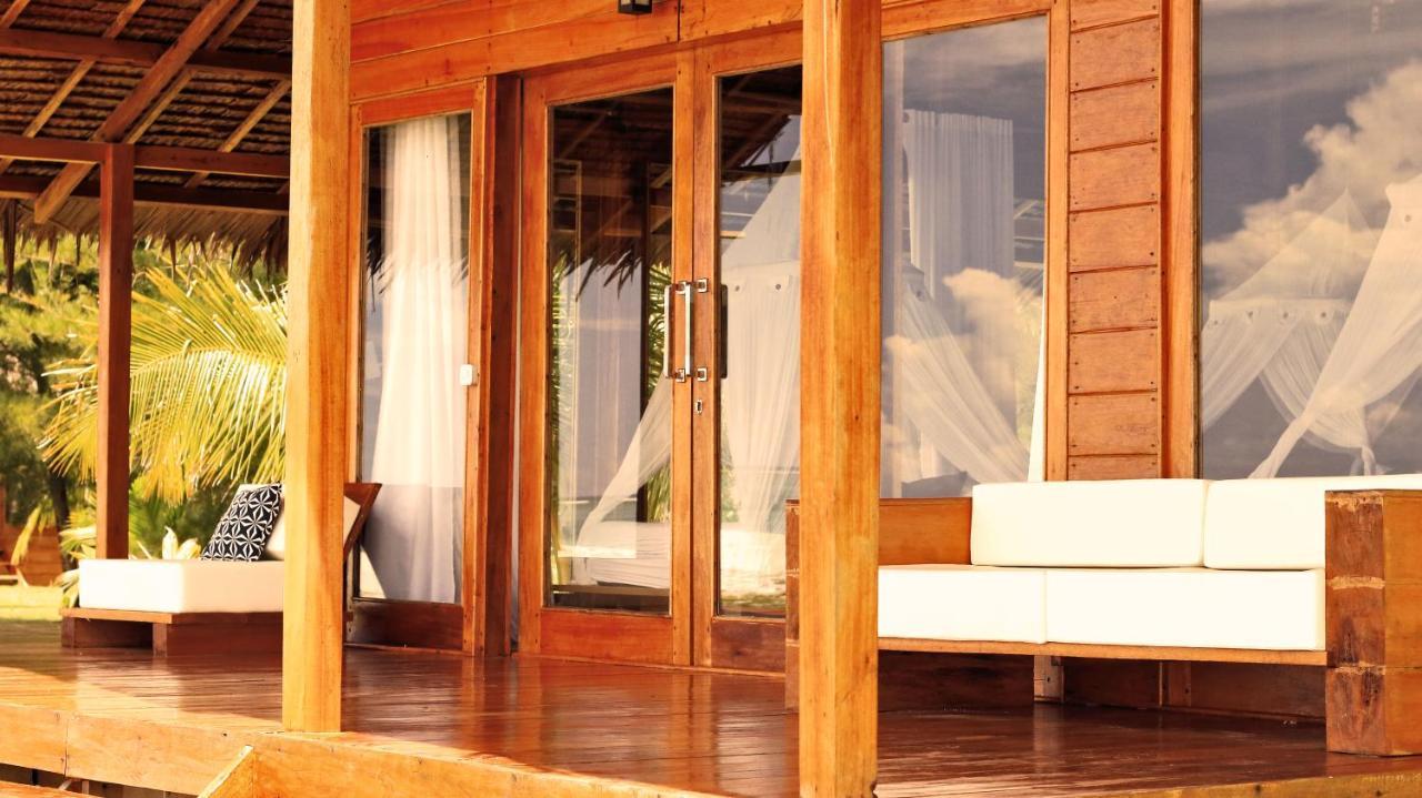 Awera Resort Tua Pejat Buitenkant foto