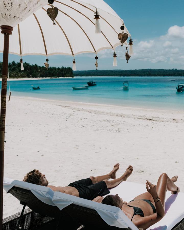 Awera Resort Tua Pejat Buitenkant foto