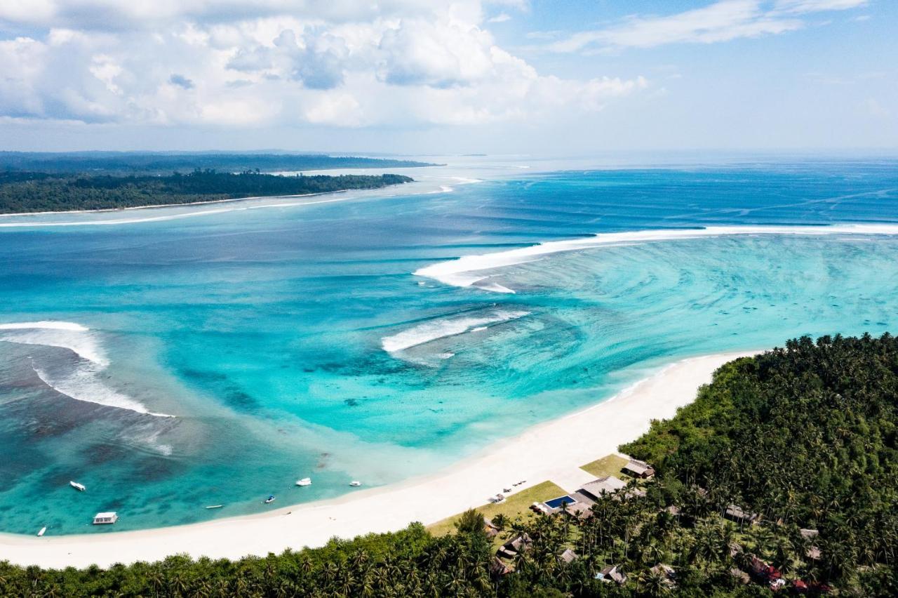Awera Resort Tua Pejat Buitenkant foto