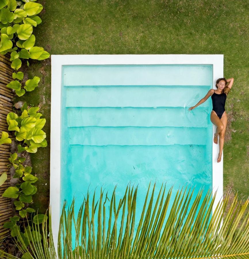 Awera Resort Tua Pejat Buitenkant foto