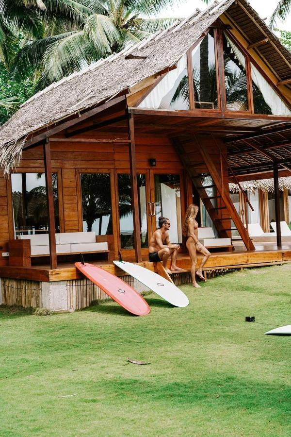 Awera Resort Tua Pejat Buitenkant foto