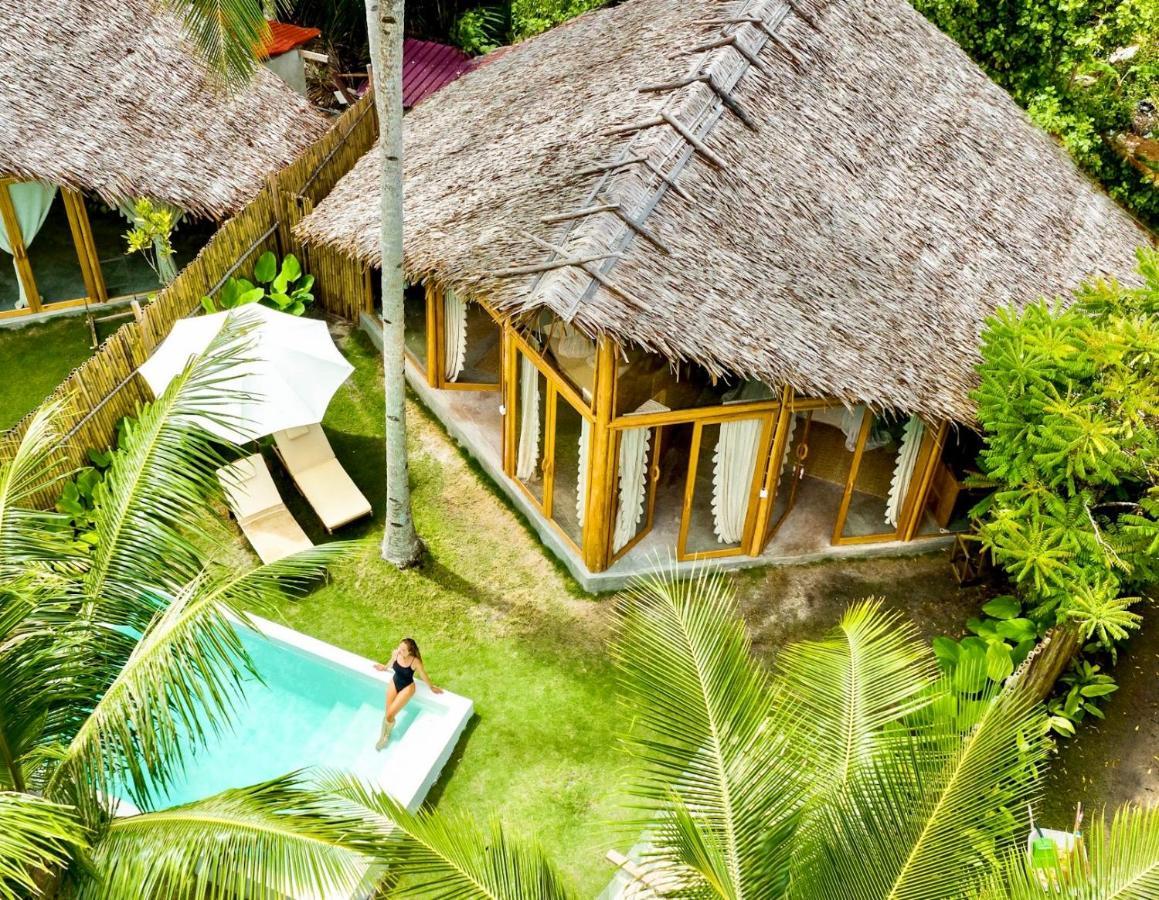 Awera Resort Tua Pejat Buitenkant foto
