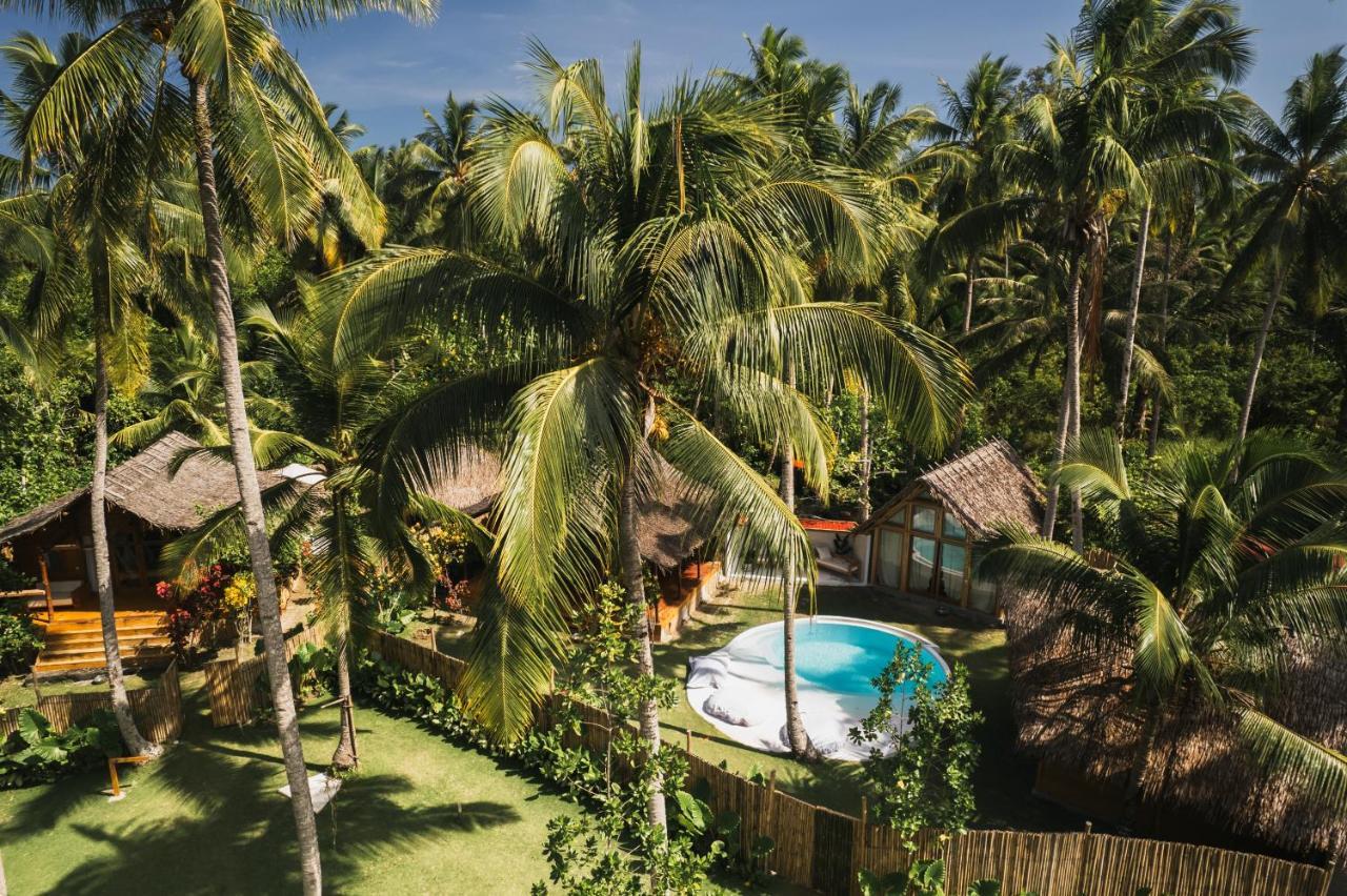 Awera Resort Tua Pejat Buitenkant foto